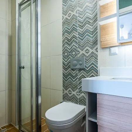 Sleek Flat In Kagithane With Terrace Apartment *