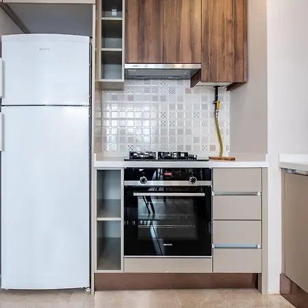 Apartment Sleek Flat In Kagithane With Terrace Istanbul