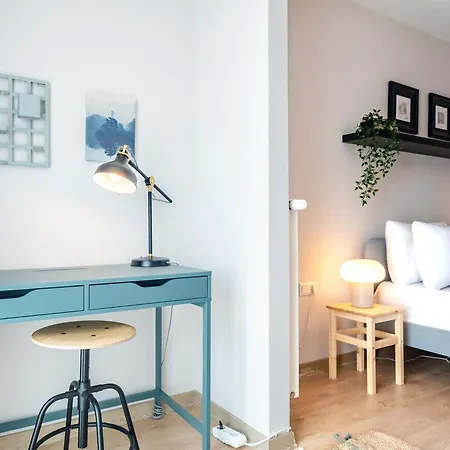 Sleek Flat In Kagithane With Terrace *
